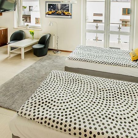 Apartament Kniaziewicza - Komfortowe Noclegi Piaseczno  Kültér fotó